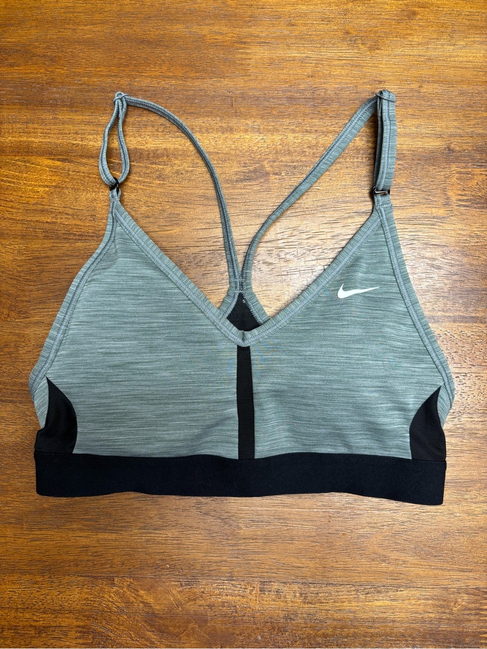 Nike Indy V-Neck Sports Bra